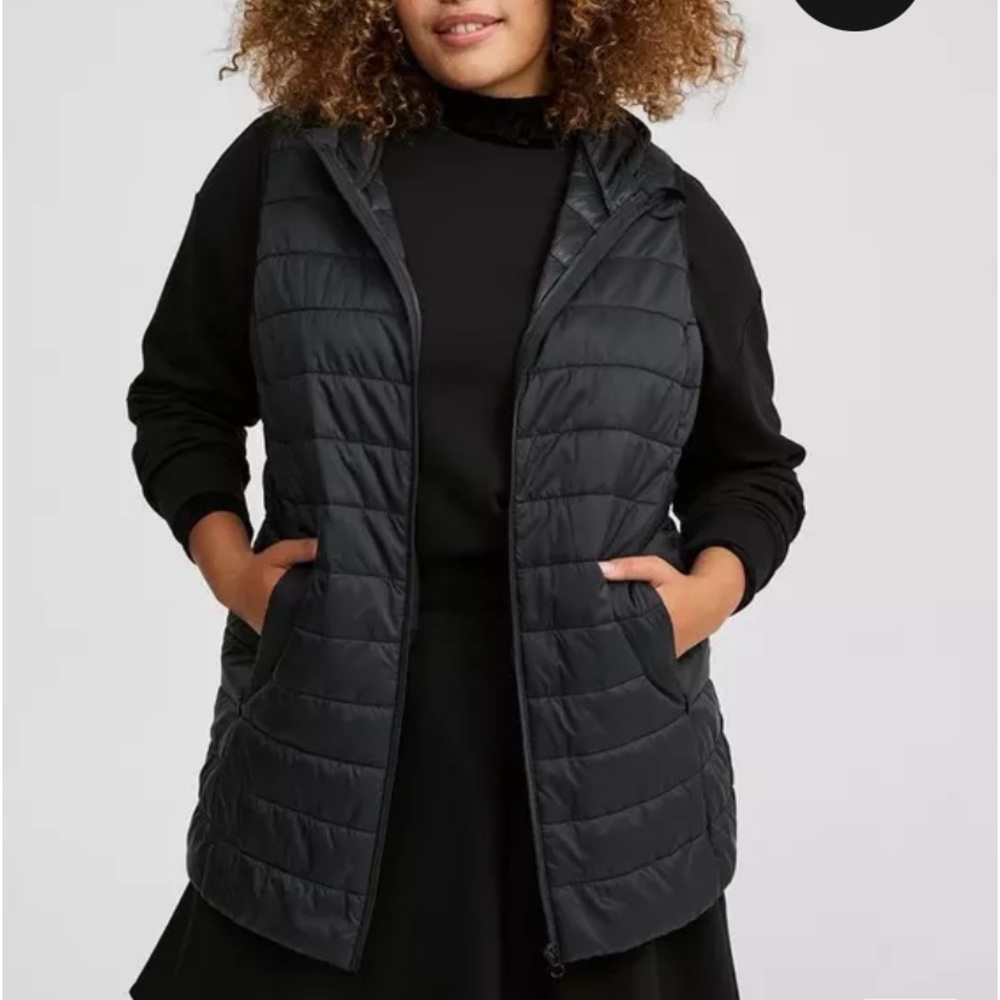 Women's Black Quilted Vest